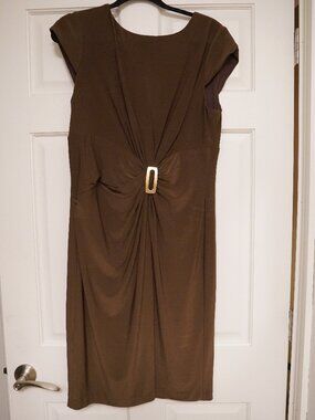 Jones Studio Brown Ruched Sheath Dress Size 14 Buckle Detail Career Cocktail